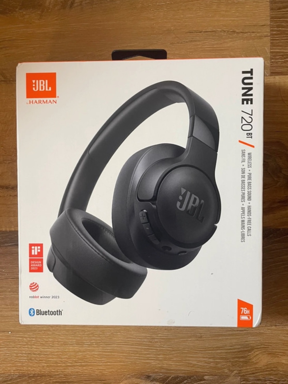 NWT Brand new in box award winning JBL Tune 720BT wireless over-ear headphones